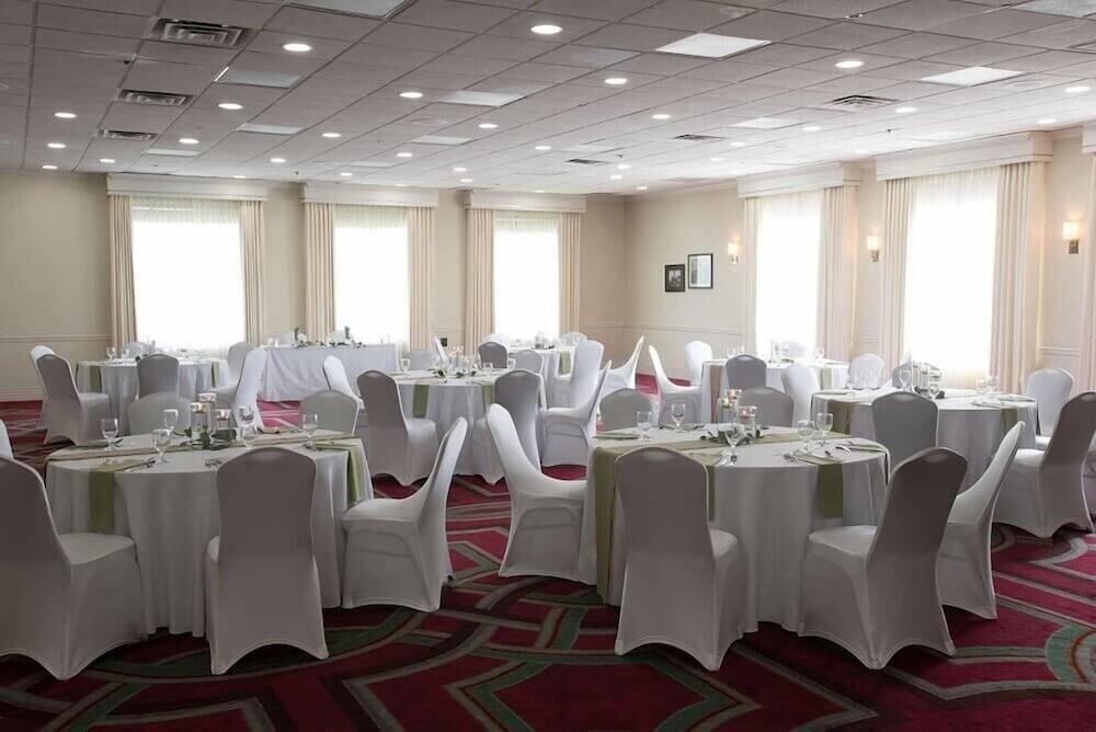 Penn Harris Hotel Harrisburg, Trademark By Wyndham Екстер'єр фото
