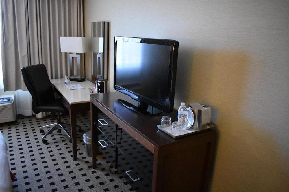 Penn Harris Hotel Harrisburg, Trademark By Wyndham Екстер'єр фото