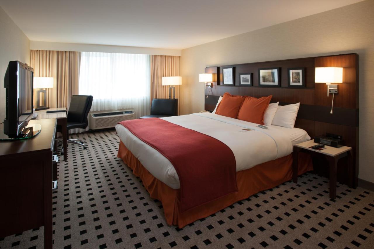 Penn Harris Hotel Harrisburg, Trademark By Wyndham Екстер'єр фото