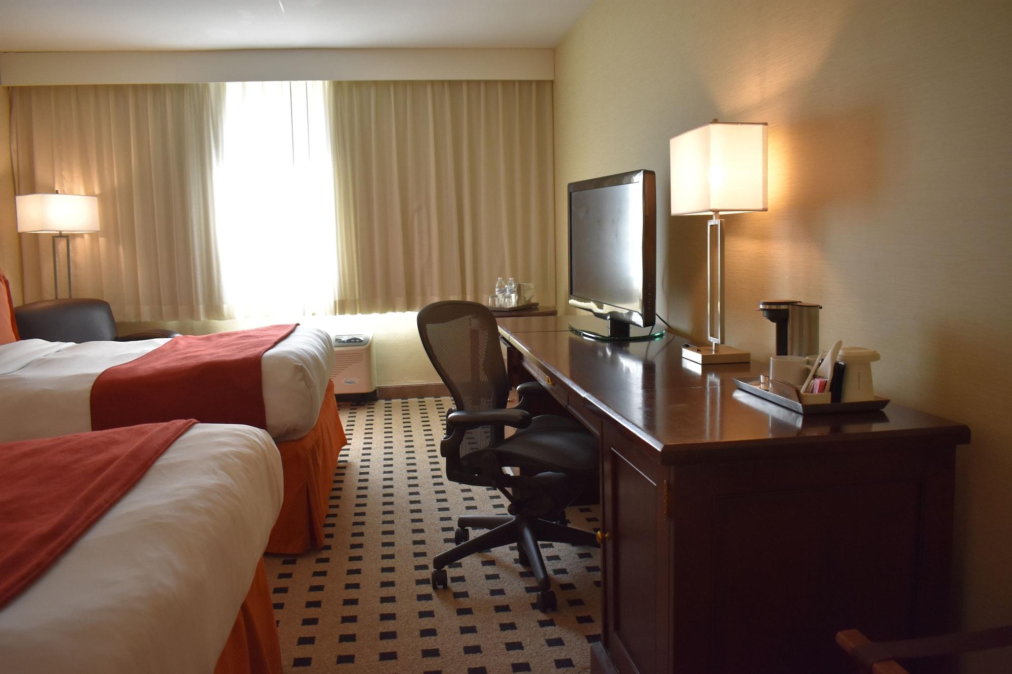 Penn Harris Hotel Harrisburg, Trademark By Wyndham Екстер'єр фото