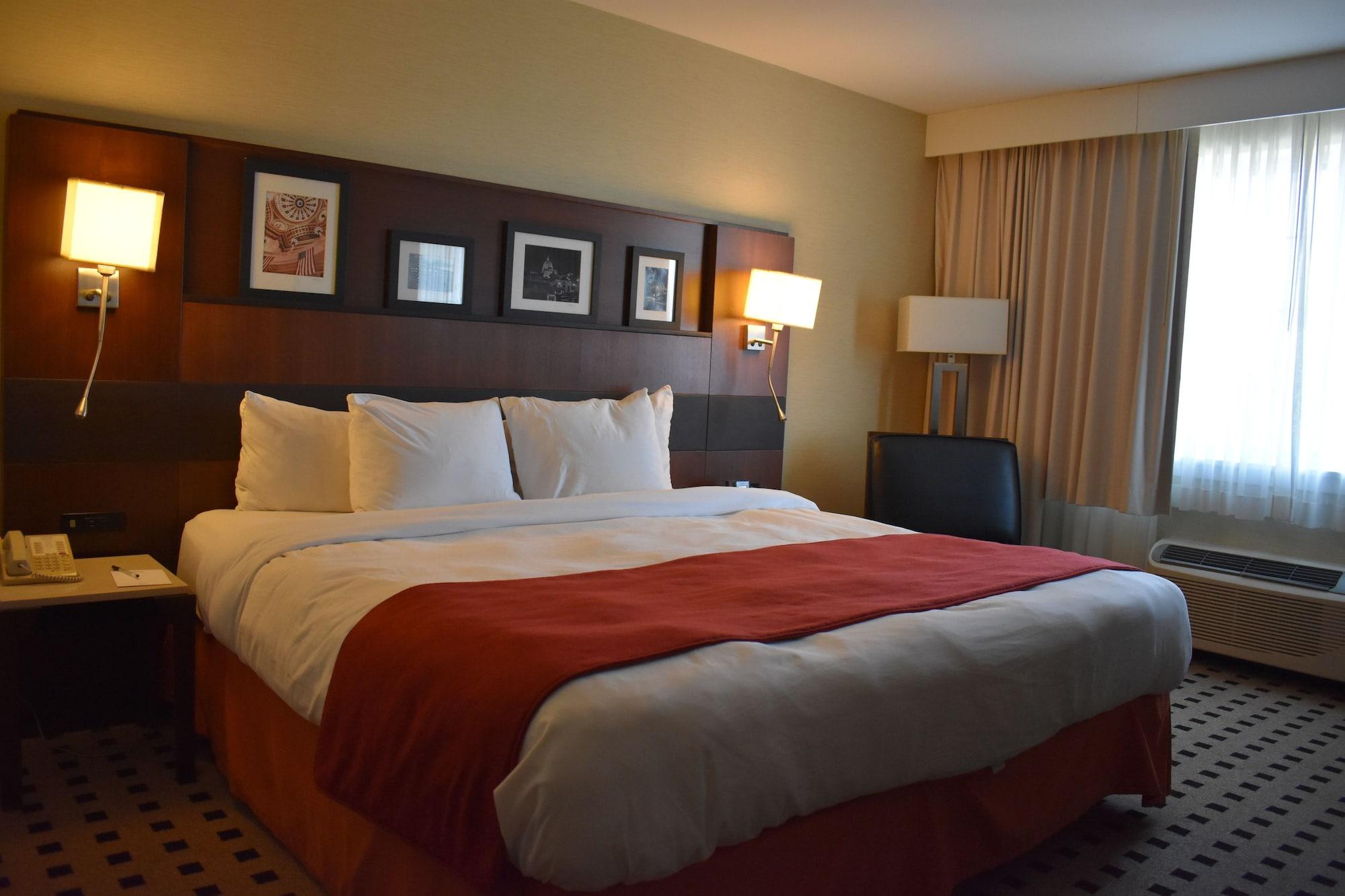 Penn Harris Hotel Harrisburg, Trademark By Wyndham Екстер'єр фото